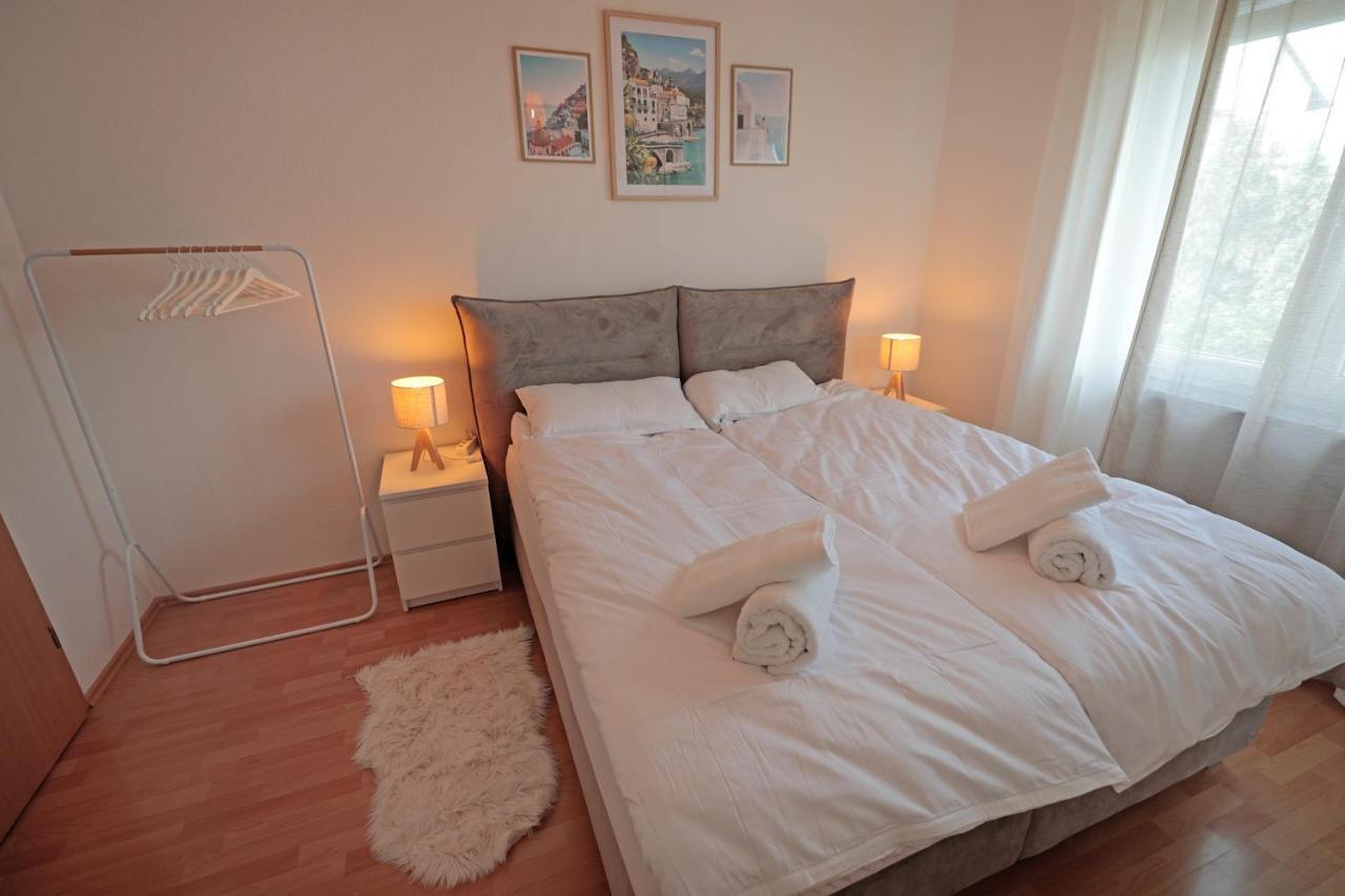 Goldhouse - Sauna, Whirlpool, Switch, Darts & Mehr Andernach Eksteriør bilde